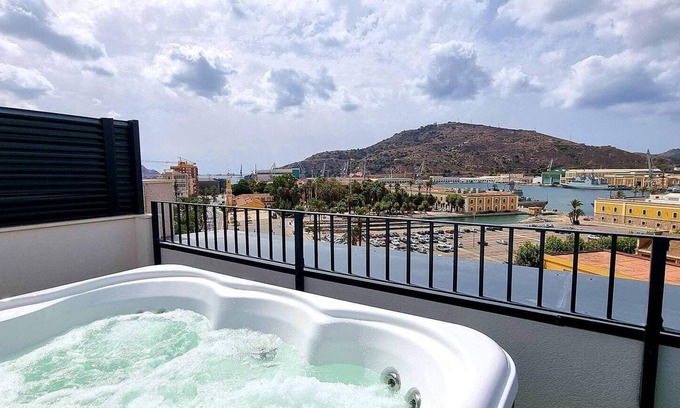 Diputación de Cartagena Casco Apartamento | Puerta Real Suite Royal 6B 2 habitaciones 2 aseos, 5 personas