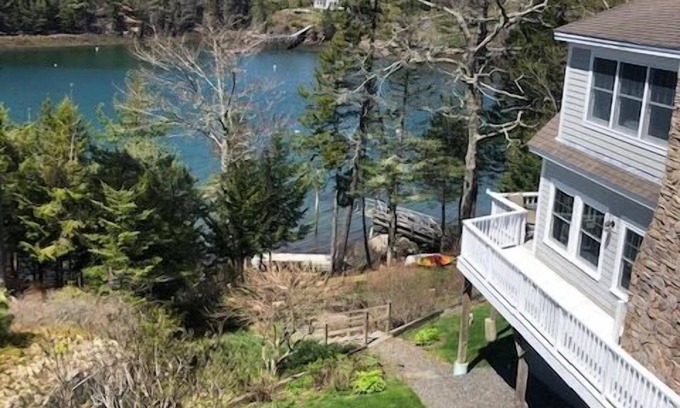 East Boothbay Apartamento | Puffin Perch - Waterfront Apartment on Linekin Bay - Fire Pit & Dock Access