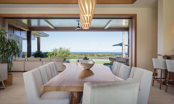 Kaupulehu Casa | Puka Pa 4 – Modern & Luxurious | Onsite Staff & Daily Housekeeping