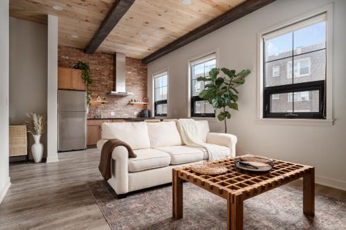Irving Park Apartamento | Pulaski Point Properties