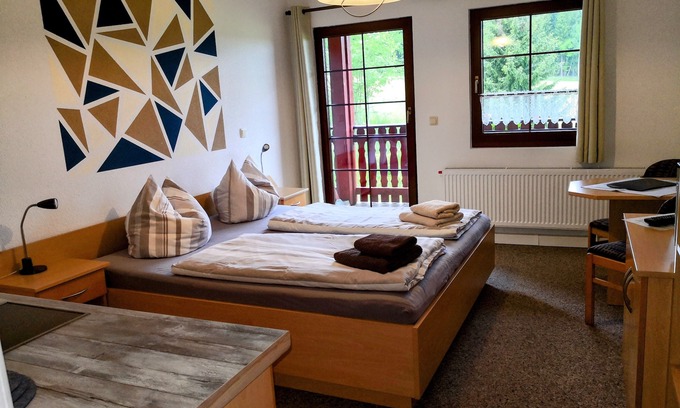 Abhorn Condominio | Pumphut' barn Holiday apartments in the Vogtland near the Plohn amusement park
