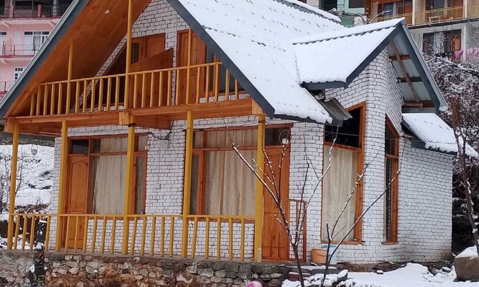 Jibhi Hotel | Pumpkin Stays Boutique Cottages