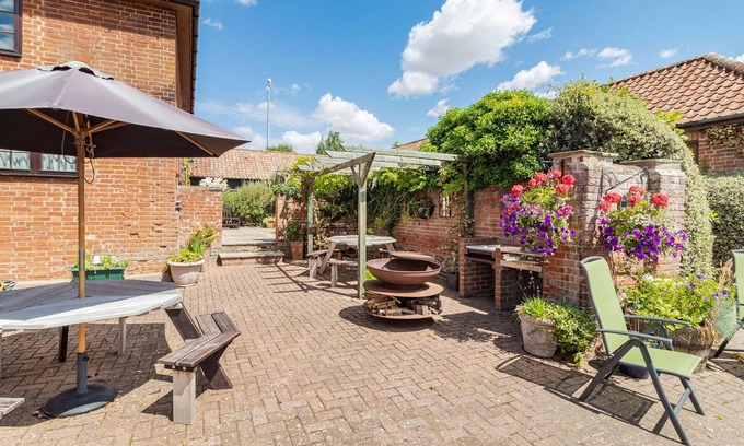 Little Glemham Cabaña | Punch Cottage