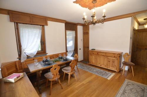 Cortina d'Ampezzo Apartamento | Punta Nera: appartamento con giardino e WIFI