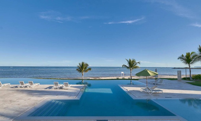 Cap Cana Marina Apartamento | Punta Palmera Beach Front 3b Apartment Cap Cana