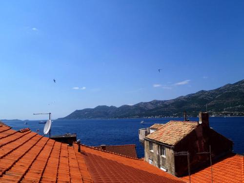 Cove Tri Zala (Zrnovo) Apartamento | Puntin Rooms apartman