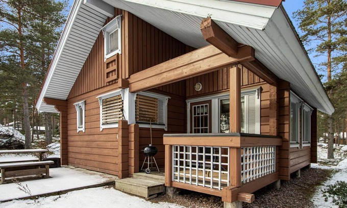 Isnas Casa | Puolukka 2 by Interhome