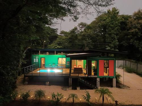 Pacuare Reserve Villa | Pura Vida Jungle Container - Near Avellanas Beach