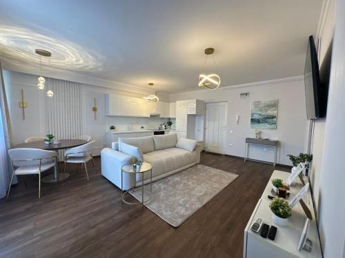 Nyiregyhaza Apartamento | PURE Apartman -free private garage