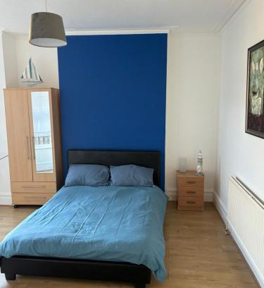 Herne Bay Casa | Pure Edge beach guest house with Sea view