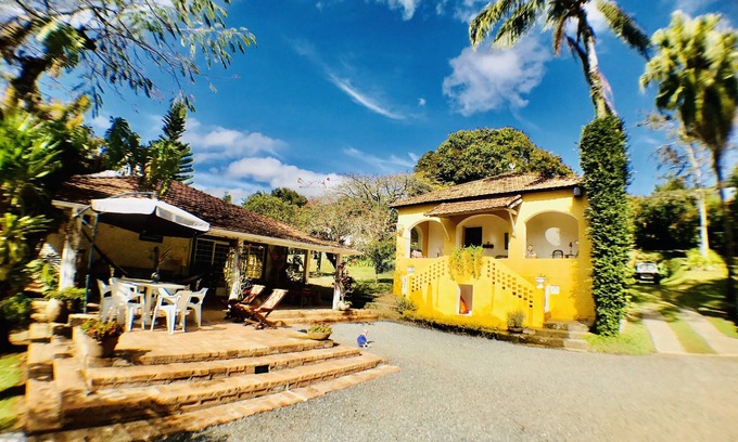 Cunha Cabaña | Pure green space in the center of Cunha.