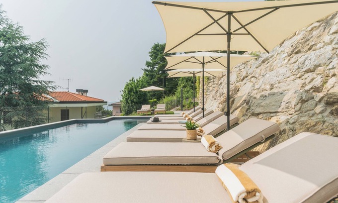 Como Casa | Pureview Luxury Suites
