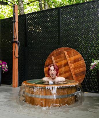 Arnold Creek Apartamento | Purple City Retreats - Luxury Yurt & Spa
