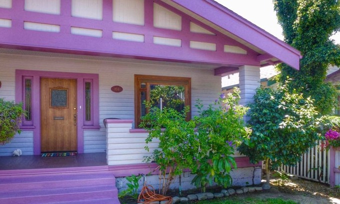 Ventura Casa | Purple Moon Seabreeze Cottage