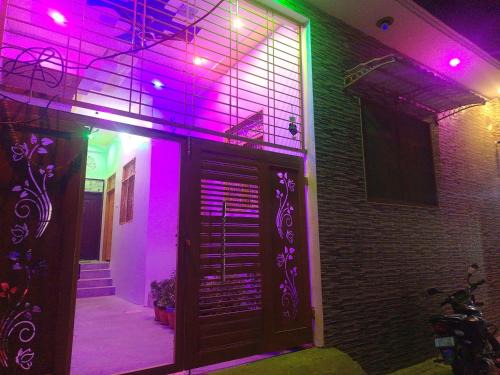 Naini Casa | Pushpanjali house