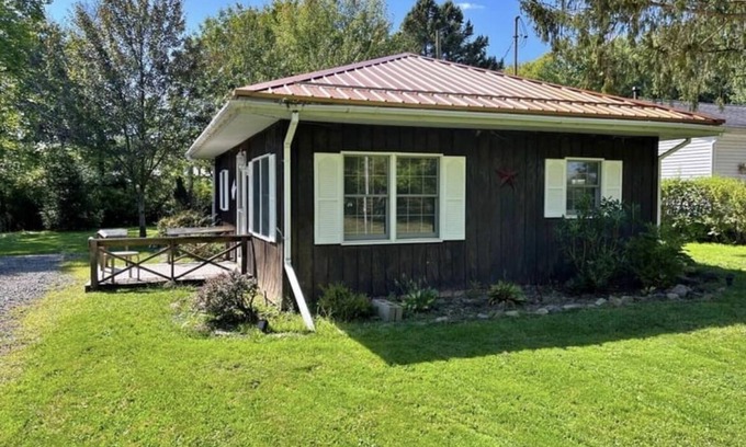 Pymatuning South Cabina | Pymatuning parkside cabin near Jamestown marina & dam