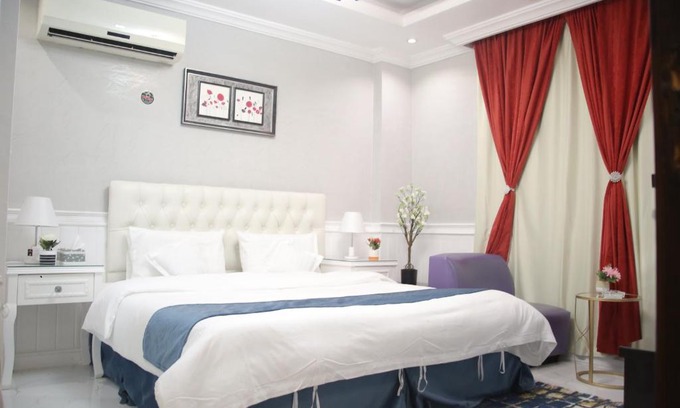 Sari Street Apartamento | Qasr Al Thuraya Hotel Apartments