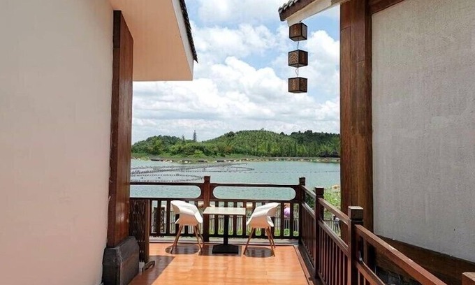 Huaxi Casa | Qiancuihang Art Hotel