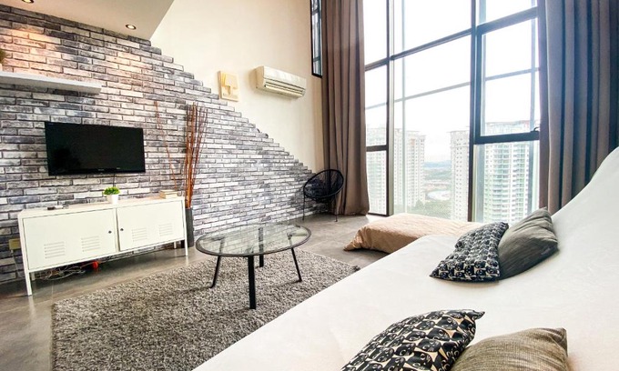 Damansara Perdana Casa | QracDeluxeSuite PetalingJaya BY QRACHOME