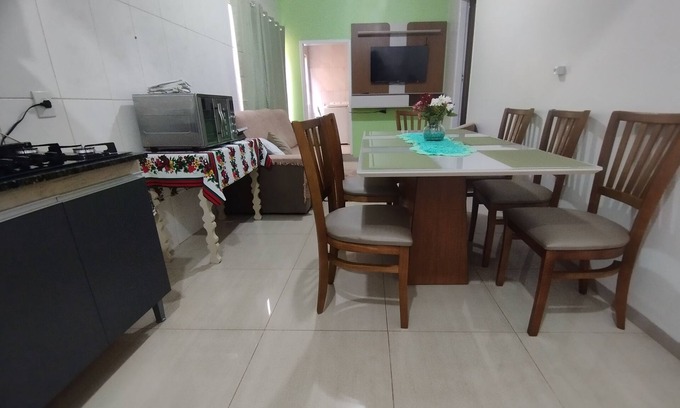 Foz do Iguacu Casa | Quiet house near the Rafain and Recanto hotels on BR 277, 13 minutes from Paraguay