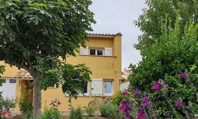 Saint-Hippolyte Apartamento | Quiet close to all shops