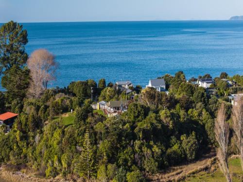 Parapara Casa | Quail Rise - Collingwood Holiday Home