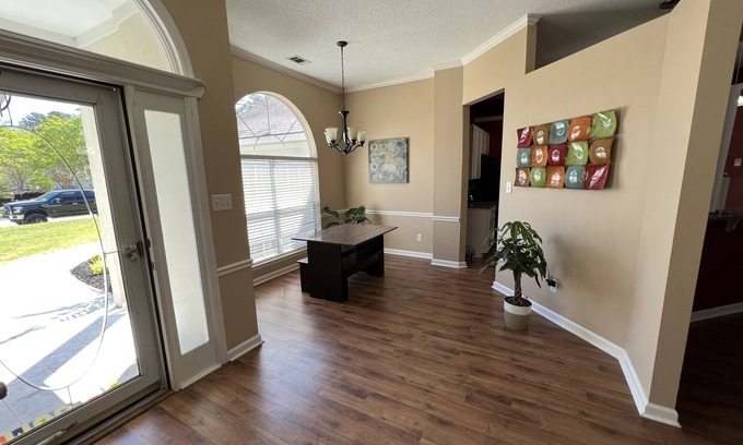 Richmond Hill Casa | Quaint 2 bedroom 1 bath home in Richmond Hill subdivision.