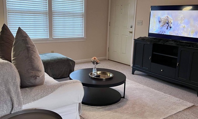 Rosewood Condominio | Quaint and cozy 2 Bed, 1 Bath