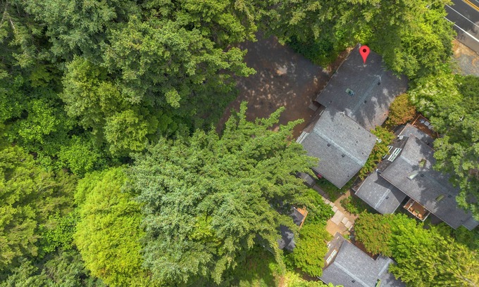 Tolovana Park Condominio | Quaint Bungalow with Beach Access- Two miles from Downtown Cannon Beach