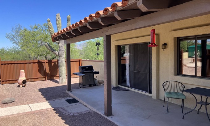 Tanque Verde Casa | Quaint casita within walking distance to Sahuaro National Monument East