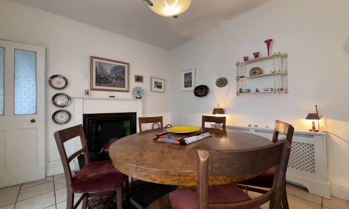 Donnybrook Casa | Quaint Donnybrook Townhouse
