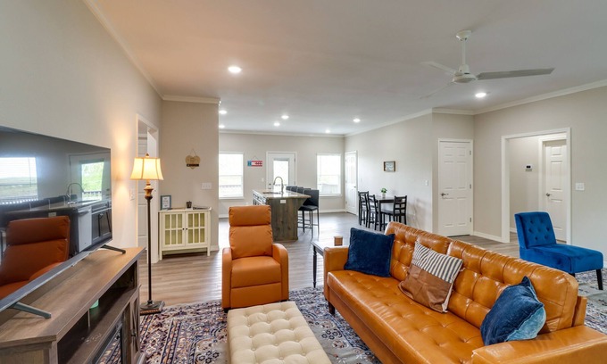 Harrison Casa | Quaint Harrison Home 2 Mi to Downtown!