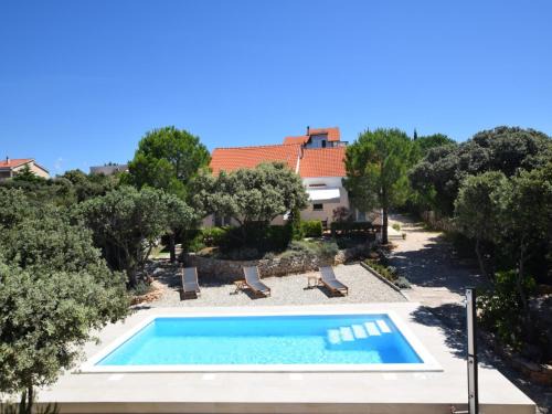 Mandre Casa | Quaint holiday home in Mandre with private garden