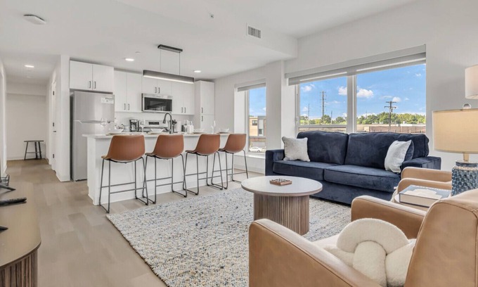 University Circle Apartamento | Quaint & Peaceful 2BR | Cleveland Clinic