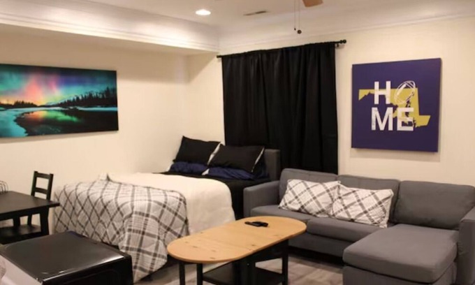 Federal Hill Apartamento | Quaint Studio @ Discount in Fed Hill, Pets Allowed