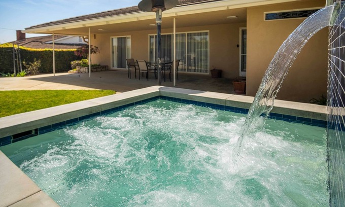 Ladera Heights Apartamento | Quaint Studio in Los Angeles - Ideal Location