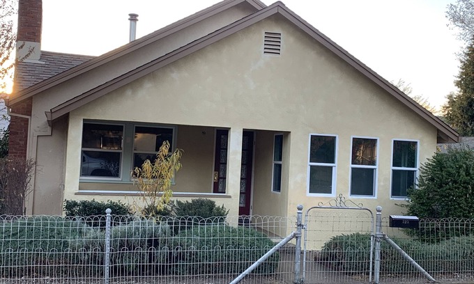 Murphys Casa | Quaint two bedroom residential home with wood stove