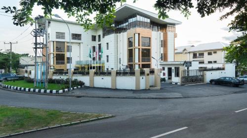 Utako Hotel | Qualibest Grand Hotels