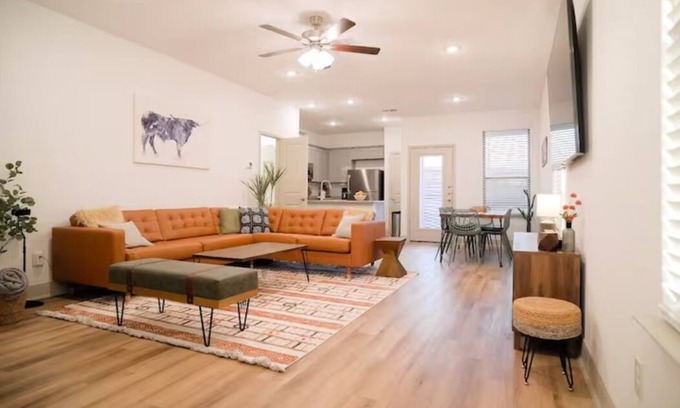 Southside Casa | Quality furnished home existing to serve our guest