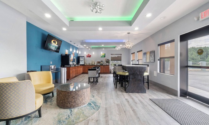 Adairsville Hotel | Quality Inn Adairsville - Calhoun South