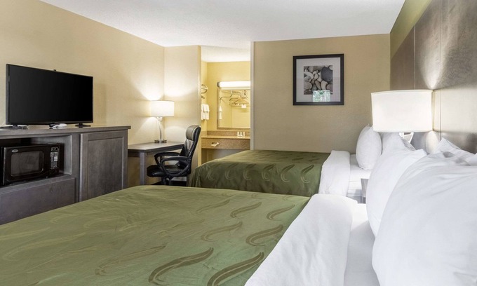 Franklin Hotel | Quality Inn Franklin - Cool Springs Area