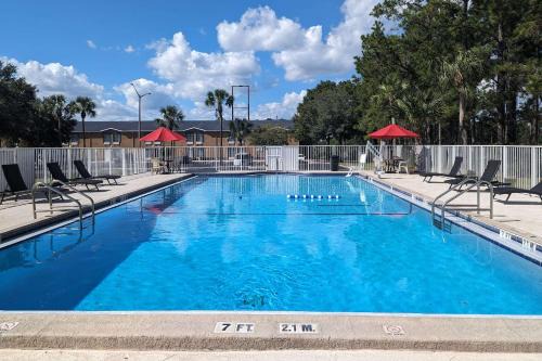 Gainesville Hotel | Quality Inn Gainesville I-75