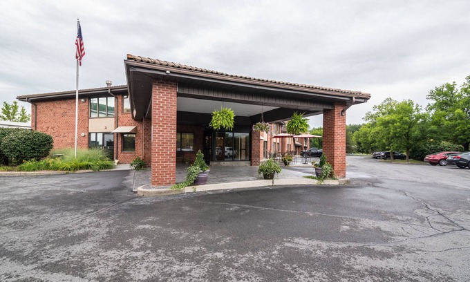 Ithaca Hotel | Quality Inn Ithaca - University Area
