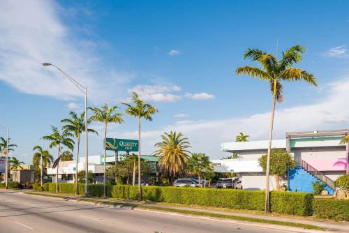 Palmetto Bay Hotel | Quality Inn Miami South