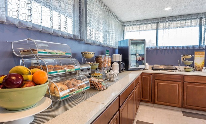 Southern Pines Hotel | Quality Inn Pinehurst Area