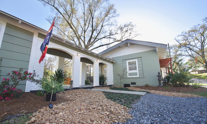 Laurel Cabaña | Quant Cottage