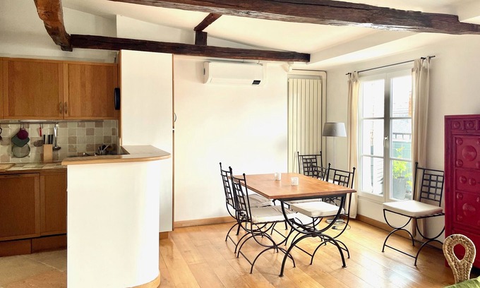 Milan Apartamento | Quartier Latin exclusive 2 bedrooms with bathrooms, elevatore, AC, garage