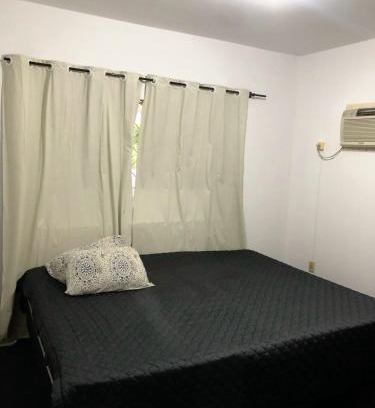 Centro Casa | Quarto econômico 50 metros da praia