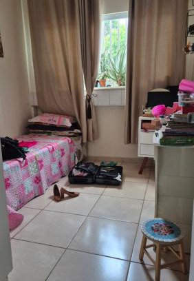 Asa Sul Casa | Quarto Rosa só para Mulheres
