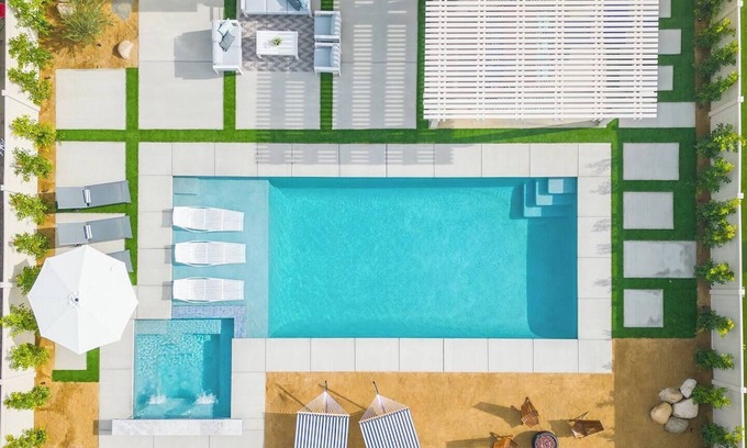 Coachella Casa | Queen of the Desert -Saltwater Pool, plenty of games, great location for all the desert has to offer